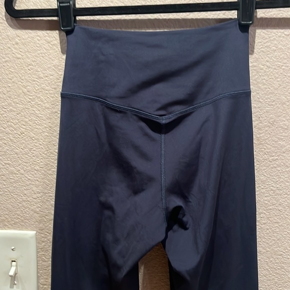 Girlfriend Collective XS Navy Blue Leggings - Picture 6 of 9